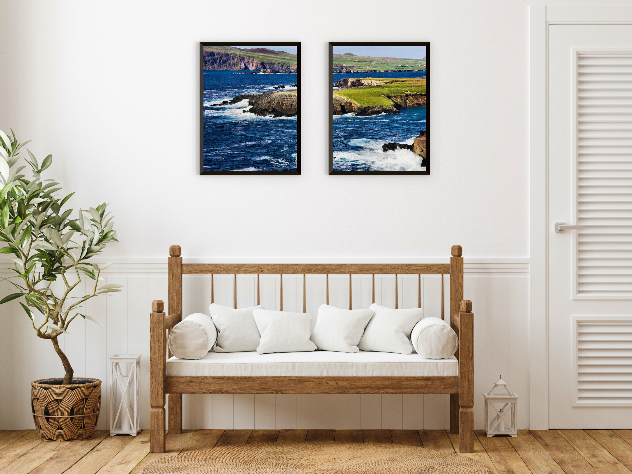 Photographie de la côte rocheuse divisée