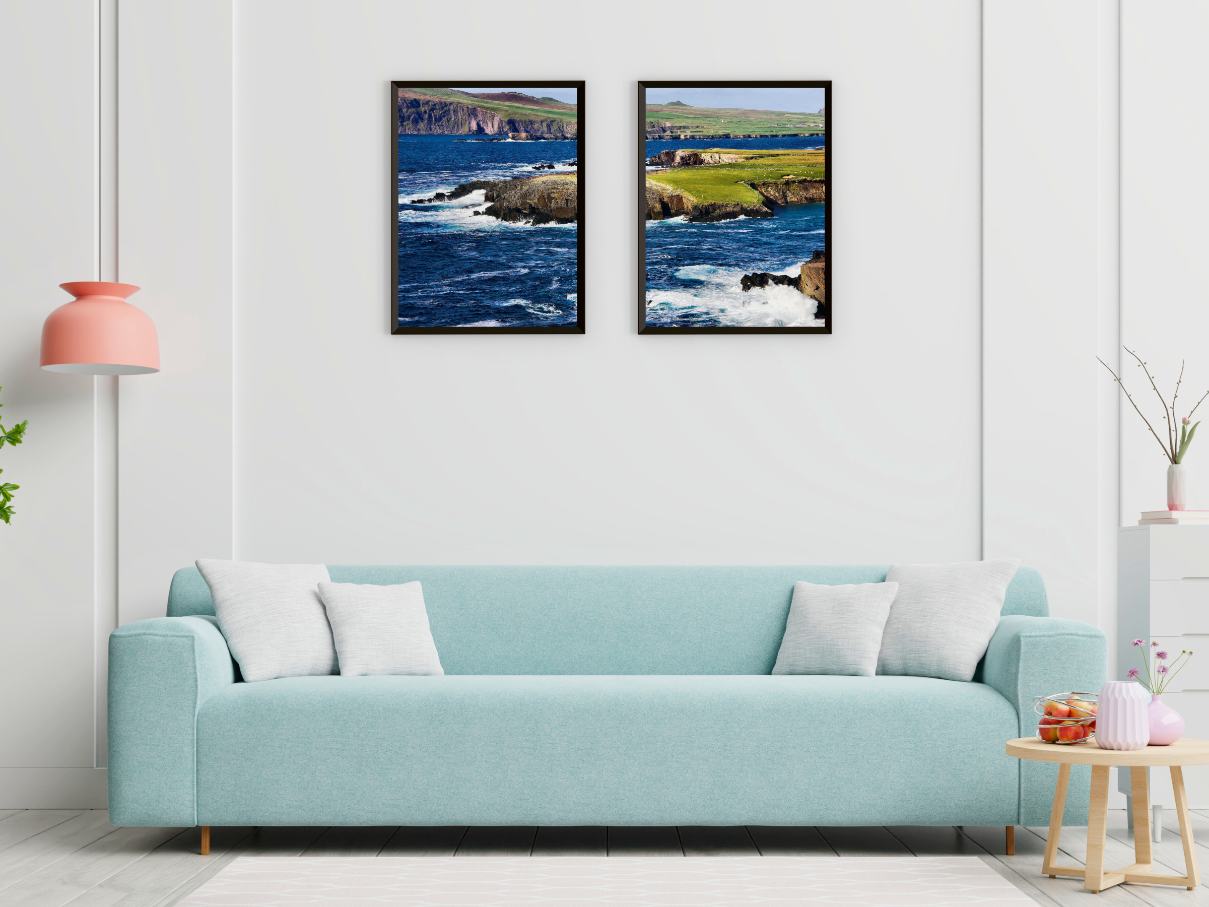 Photographie de la côte rocheuse divisée